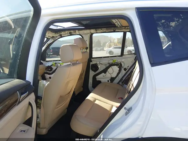 5UXWX9C54G0D81106 2016 BMW X3 - Image 8