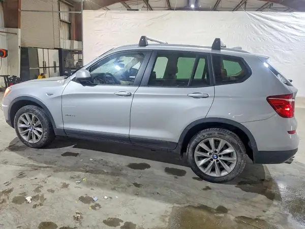 5UXWX9C54H0D98411 2017 BMW X3 - Image 2