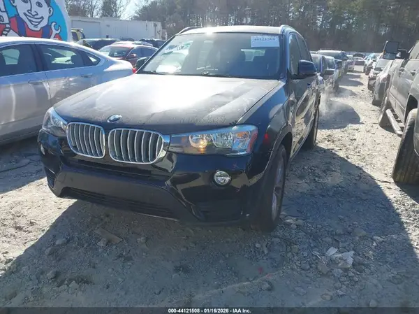 5UXWX9C54H0T05903 2017 BMW X3 - Image 2