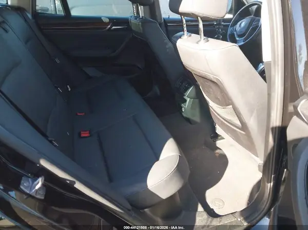 5UXWX9C54H0T05903 2017 BMW X3 - Image 8