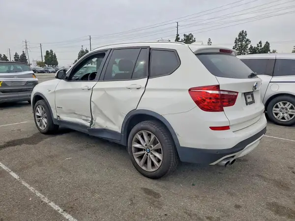 5UXWX9C54H0T06839 2017 BMW X3 - Image 2