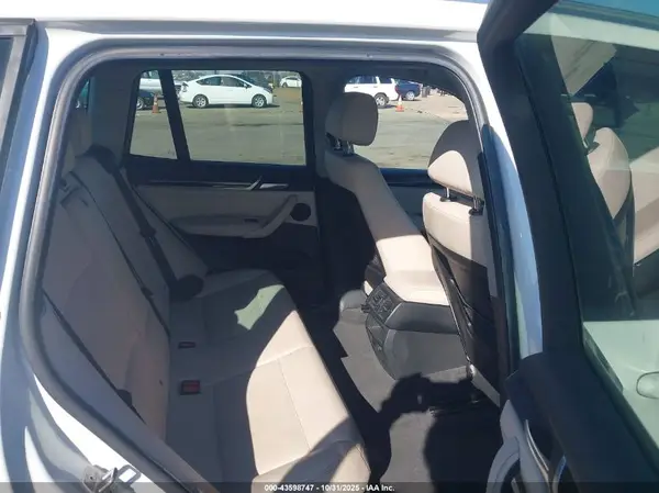 5UXWX9C54H0T09708 2017 BMW X3 - Image 8