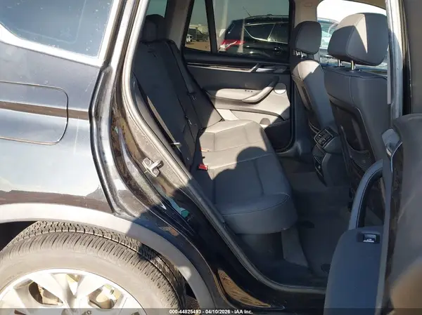 5UXWX9C54H0T15329 2017 BMW X3 - Image 8