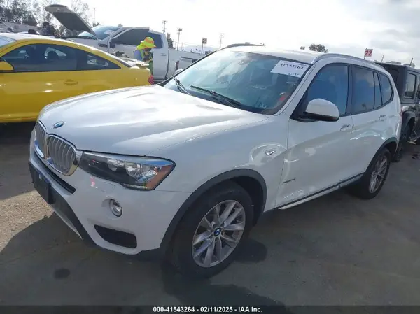 5UXWX9C55G0D82233 2016 BMW X3 - Image 2