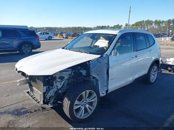 5UXWX9C55G0D84189 2016 BMW X3 - Image 2