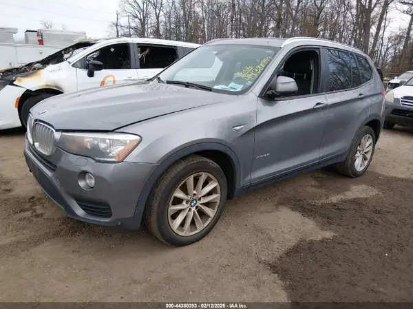 5UXWX9C55G0D87982 2016 BMW X3 - Image 2