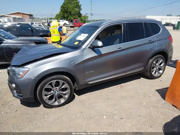 5UXWX9C55G0D91305 2016 BMW X3 - Image 2