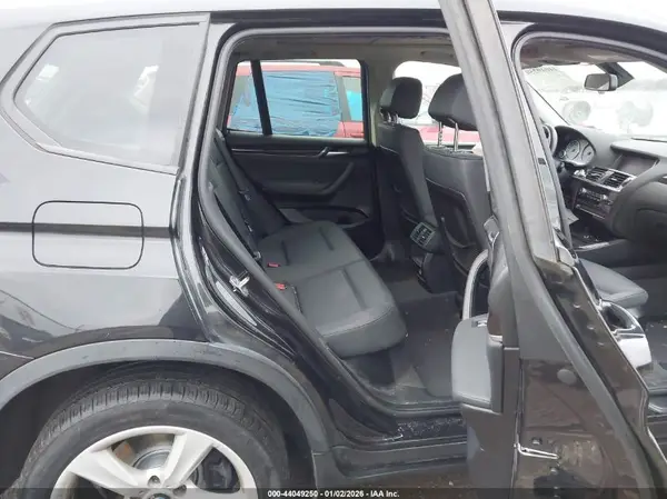 5UXWX9C55H0D95761 2017 BMW X3 - Image 8