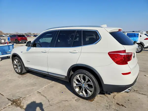5UXWX9C55H0D97655 2017 BMW X3 - Image 2