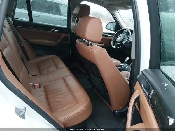5UXWX9C55H0T00662 2017 BMW X3 - Image 8