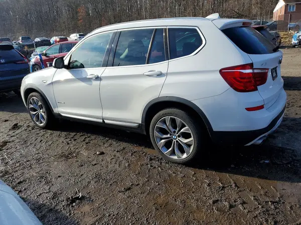 5UXWX9C55H0T02122 2017 BMW X3 - Image 2