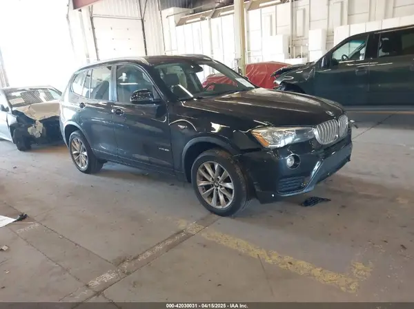 5UXWX9C55H0T03903 2017 BMW X3 - Image 1