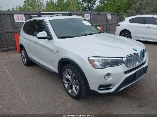 5UXWX9C55H0T05828 2017 BMW X3 - Image 1
