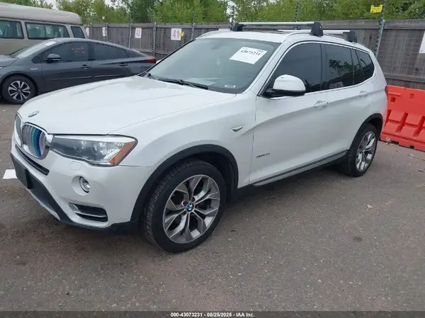 5UXWX9C55H0T05828 2017 BMW X3 - Image 2