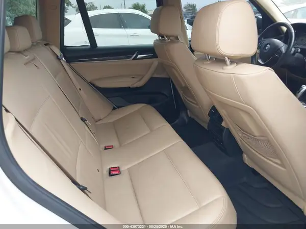 5UXWX9C55H0T05828 2017 BMW X3 - Image 8