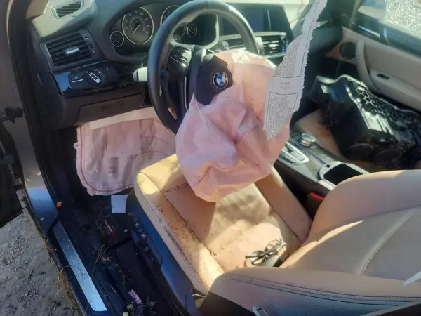 5UXWX9C55H0T12598 2017 BMW X3 - Image 8