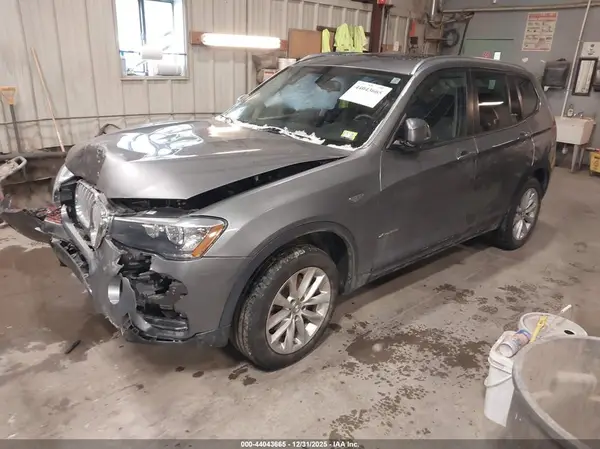 5UXWX9C55H0T13539 2017 BMW X3 - Image 2