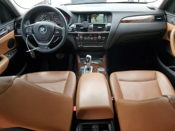 5UXWX9C55H0T14156 2017 BMW X3 - Image 8