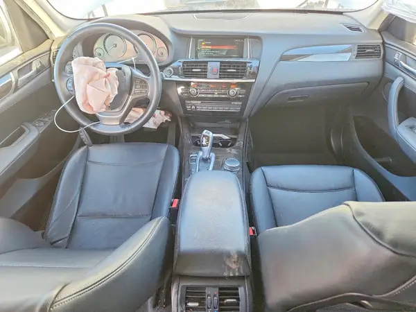 5UXWX9C55H0T15694 2017 BMW X3 - Image 8
