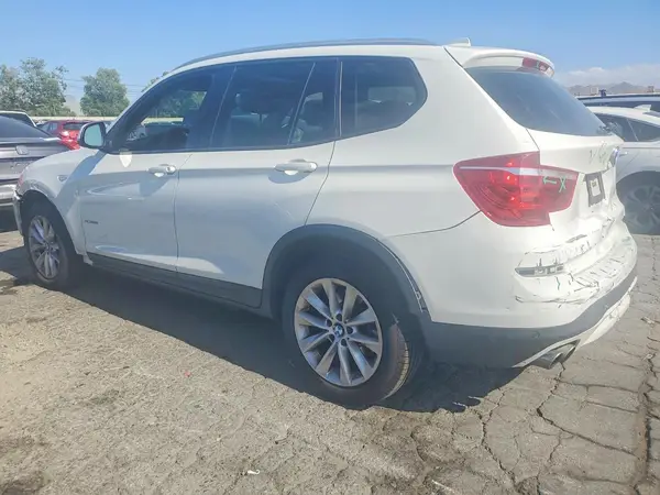 5UXWX9C56G0D64100 2016 BMW X3 - Image 2