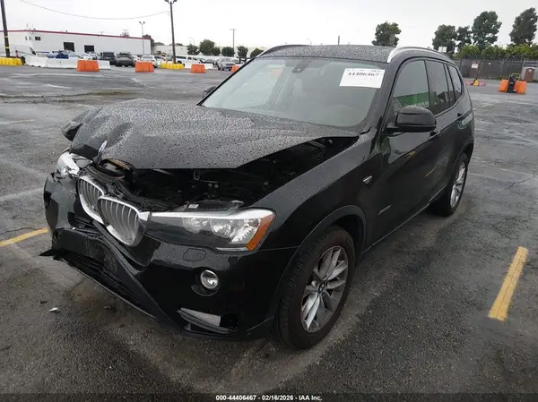 5UXWX9C56G0D69233 2016 BMW X3 - Image 2