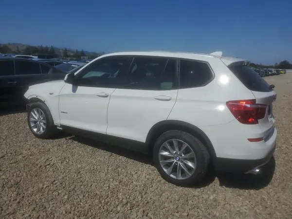 5UXWX9C56G0D73010 2016 BMW X3 - Image 2