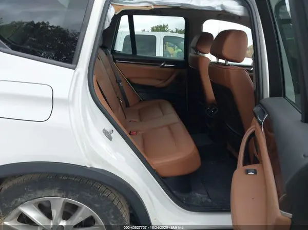 5UXWX9C56G0D74187 2016 BMW X3 - Image 8