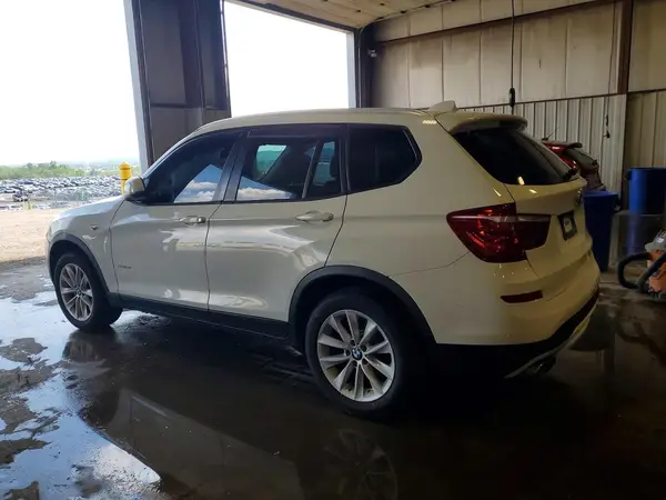 5UXWX9C56G0D81334 2016 BMW X3 - Image 2