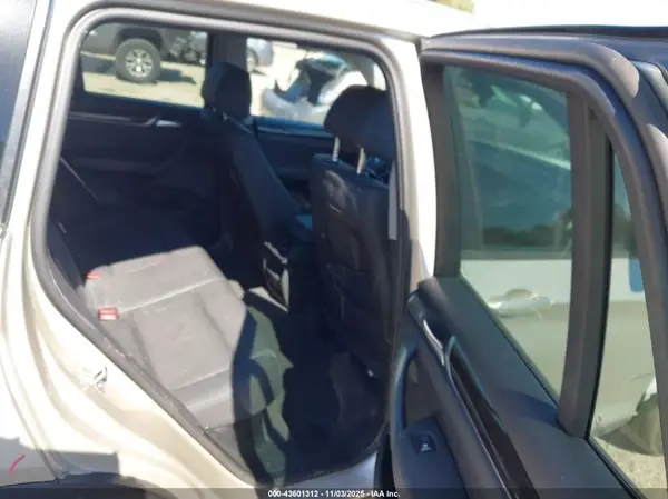 5UXWX9C56H0D97597 2017 BMW X3 - Image 8