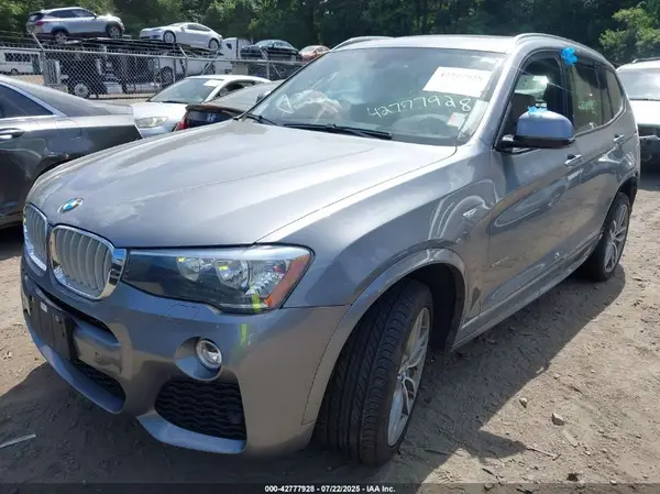 5UXWX9C56H0T01934 2017 BMW X3 - Image 2