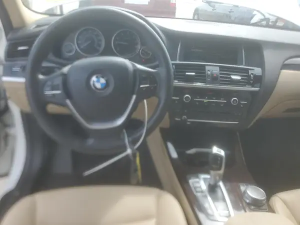 5UXWX9C56H0T04073 2017 BMW X3 - Image 8