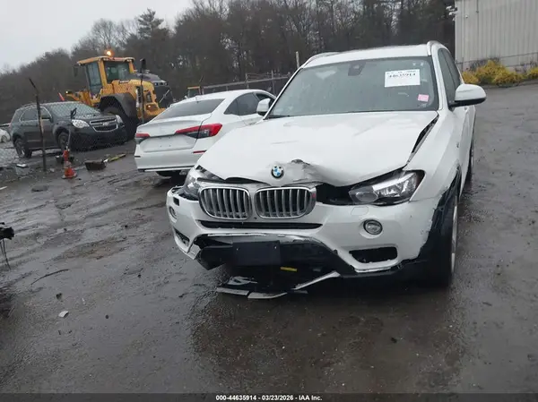 5UXWX9C56H0T10486 2017 BMW X3 - Image 2