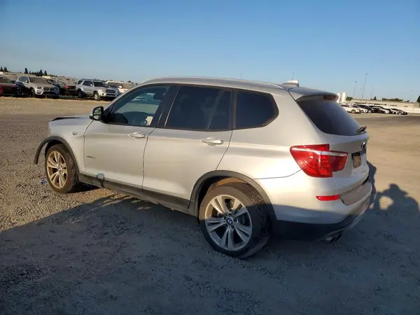 5UXWX9C57G0D79544 2016 BMW X3 - Image 2