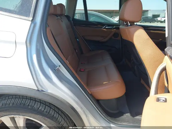 5UXWX9C57G0D83044 2016 BMW X3 - Image 8