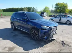5UXWX9C57H0T05944 2017 BMW X3