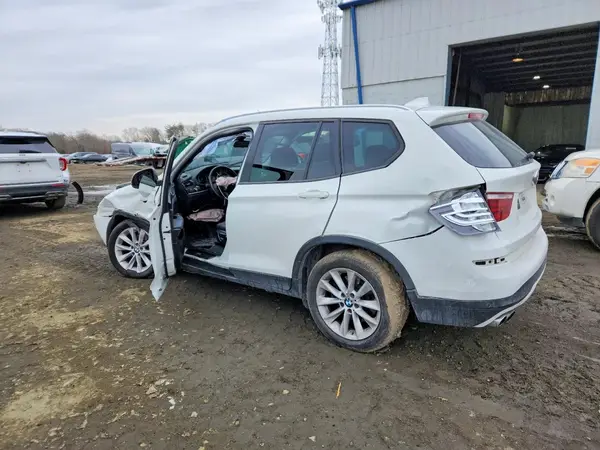 5UXWX9C57H0T06575 2017 BMW X3 - Image 2