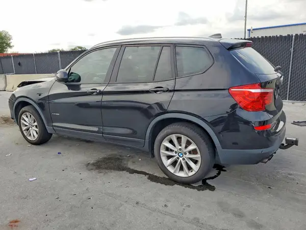 5UXWX9C57H0T06690 2017 BMW X3 - Image 2
