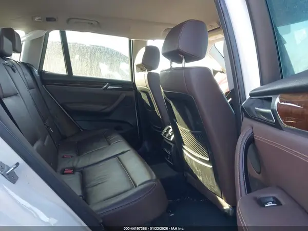 5UXWX9C57H0T11775 2017 BMW X3 - Image 8
