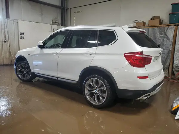 5UXWX9C57H0T13672 2017 BMW X3 - Image 2