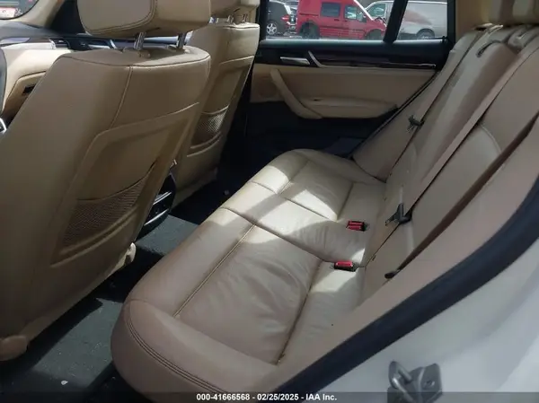 5UXWX9C57H0T14191 2017 BMW X3 - Image 8