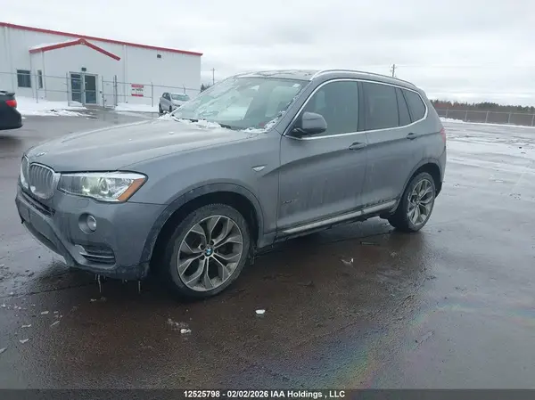 5UXWX9C57H0T14594 2017 BMW X3 - Image 2
