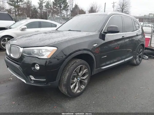 5UXWX9C58H0D99531 2017 BMW X3 - Image 2