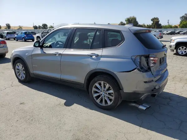 5UXWX9C58H0T12062 2017 BMW X3 - Image 2