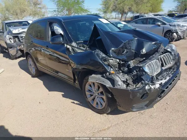 5UXWX9C58H0T13003 2017 BMW X3 - Image 1