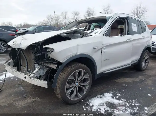 5UXWX9C59G0D83370 2016 BMW X3 - Image 2