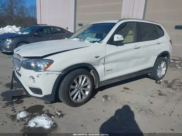 5UXWX9C59G0D91937 2016 BMW X3 - Image 2