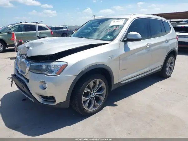 5UXWX9C59H0D95911 2017 BMW X3 - Image 2