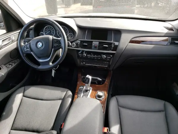 5UXWX9C59H0D99201 2017 BMW X3 - Image 8