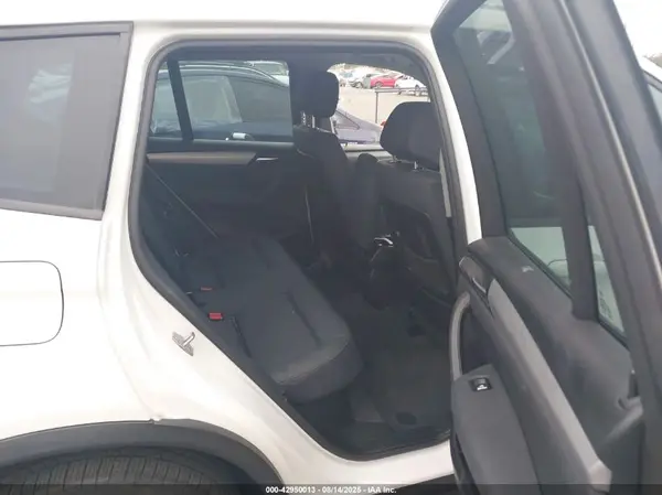 5UXWX9C59H0T01815 2017 BMW X3 - Image 8