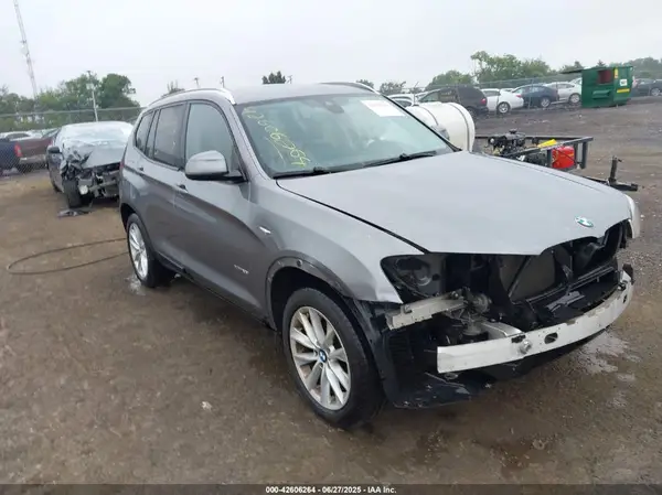 5UXWX9C59H0T04634 2017 BMW X3 - Image 1